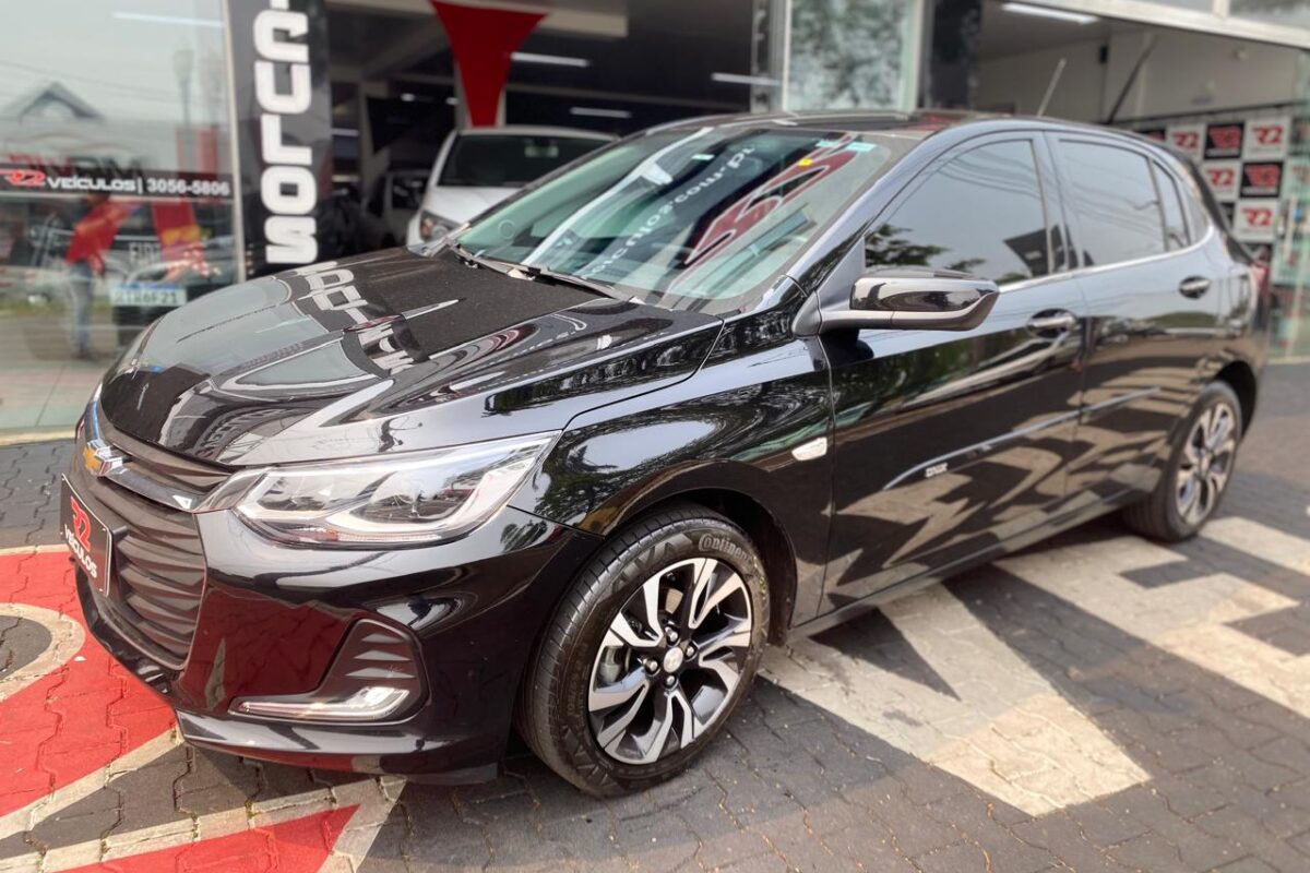 CHEVROLET-ONIX-HATCH-PREMIER-TURBO-1.0-FLEX-COMPLETO-AUTOMÁTICO-PRETO-2023-2023 (2)