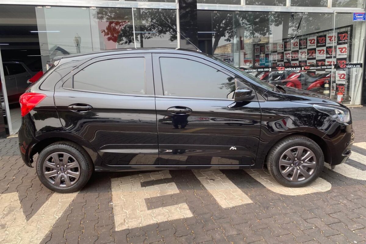 FORD-KA-1.5-SE-FLEX-MANUAL-COMPLETO-PRETO-2017-2018 (9)