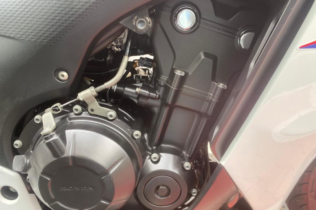 Honda Cbr 500 Gasolina Branca 2014 2014 (8)