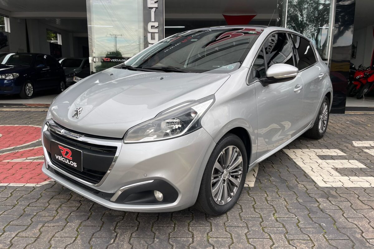 PEUGEOT-208-GRIFFE-1.6-FLEX-AUTOMÁTICO-2016-2017-PRATA (16)