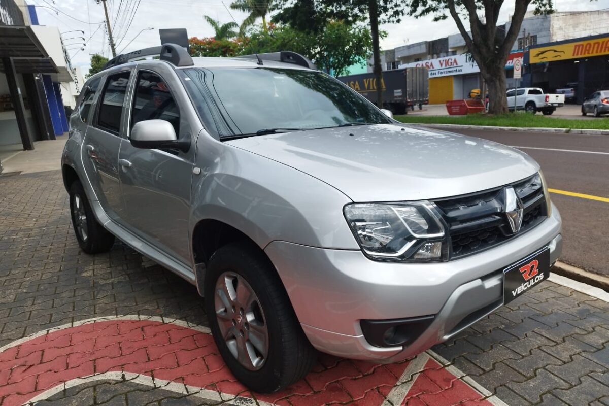 RENAULT-DUSTER-1.6-EXPRESSION-4X2-COMPLETO-2015-2016-PRATA (6)