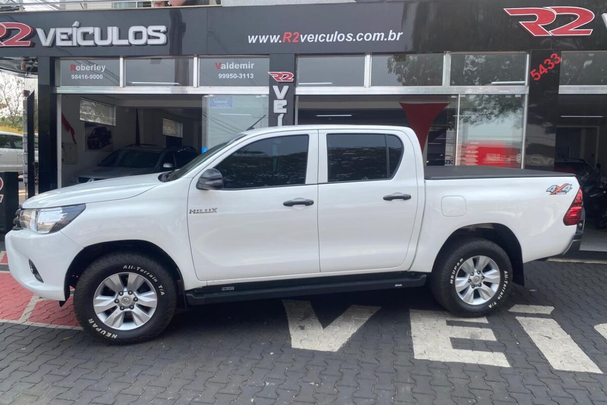 TOYOTA-HILUX-CD-4X4-2.8-MANUAL-COMPLETA-BRANCA-2018-2018 (6)