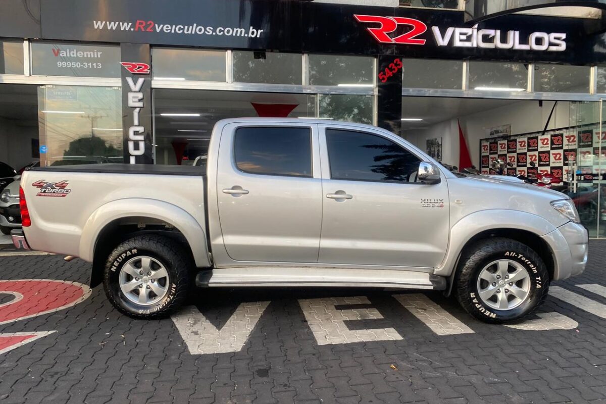 TOYOTA-HILUX-CD-SRV-4X4-D4-D-3.0-TDI-DIESEL-AUTOMÁTICA-COMPLETA-PRATA-2006-2007 (10)